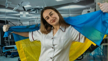 Femeile din Ucraina care au studii medicale trebuie sa se inregistreze pentru serviciul militar Femeile din Ucraina care au studii medicale trebuie sa se inregistreze pentru serviciul militar