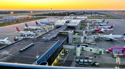 Un avion cu 112 pasageri a aterizat de urgenta pe Aeroportul Otopeni. Ce probleme au semnalat pilotii Un avion cu 112 pasageri a aterizat de urgenta pe Aeroportul Otopeni. Ce probleme au semnalat pilotii