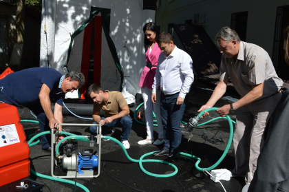 ANSP a primit un lot de echipamente de decontaminare din partea SUA si OMS: Specialistii au beneficiat si de o instruire privind instalarea si utilizarea acestora - FOTO ANSP a primit un lot de echipamente de decontaminare din partea SUA si OMS: Specialistii au beneficiat si de o instruire privind instalarea si utilizarea acestora - FOTO