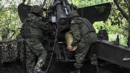 Aproape 30 de soldati rusi s-au omorat unii pe altii langa aeroportul din Donetk. Se retrageau haotic si au crezut ca sunt atacati Aproape 30 de soldati rusi s-au omorat unii pe altii langa aeroportul din Donetk. Se retrageau haotic si au crezut ca sunt atacati
