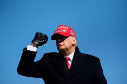 Razboi politic total in SUA: Poate fi Donald Trump descalificat din a candida pentru un nou mandat de presedinte? Razboi politic total in SUA: Poate fi Donald Trump descalificat din a candida pentru un nou mandat de presedinte?