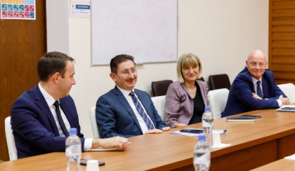 Presedintele Consiliului Concurentei din Romania s-a intalnit cu ministrul Finantelor din tara noastra: ajustarea legislatiei dupa standardele europene - printre subiectele discutate - FOTO