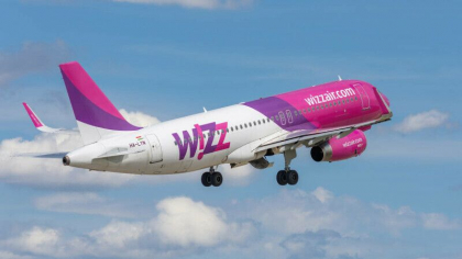 Un avion Wizz Air care a decolat de la Iasi spre Italia s-a intors de urgenta pe pista, din cauza unei probleme tehnice Un avion Wizz Air care a decolat de la Iasi spre Italia s-a intors de urgenta pe pista, din cauza unei probleme tehnice