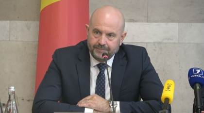 Cum a fost ilustrat Vladimir Bolea intr-o caricatura. Platforma Media Azi: „Un ministru stresat si vocabularul de conferinta”