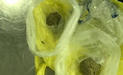 Un strain - prins la vama Palanca. Unde au gasit vamesii substanta interzisa - FOTO