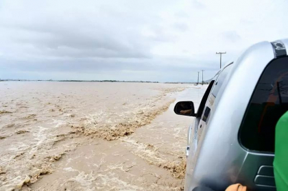 Doi austrieci dati disparuti in inundatiile din Grecia, confirmati decedati in urma testelor ADN