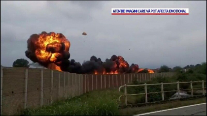 De ce s-ar fi prabusit avionul militar din Torino. Masina in care se afla fetita care a murit stationa la capatul pistei