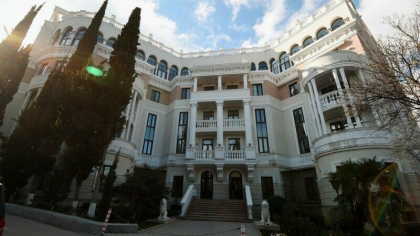 Cat costa apartamentul de lux din Crimeea al lui Zelenski pe care rusii l-au confiscat si nu reusesc sa-l vanda
Cat costa apartamentul de lux din Crimeea al lui Zelenski pe care rusii l-au confiscat si nu reusesc sa-l vanda