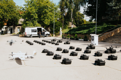 Un lot de aparate de zbor fara pilot in valoare de 7 milioane de lei - repartizate subdiviziunilor Politiei de Frontiera - FOTO Un lot de aparate de zbor fara pilot in valoare de 7 milioane de lei - repartizate subdiviziunilor Politiei de Frontiera - FOTO