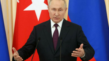 Imagini inedite cu Vladimir Putin la inceputul anilor 1990. Cum a fost surprins liderul de la Kremlin in Finlanda - VIDEO