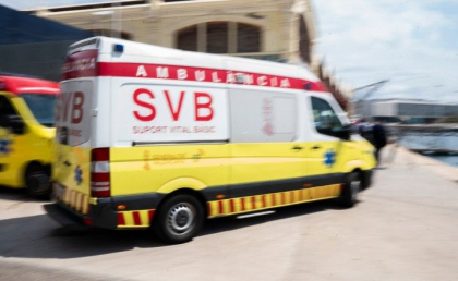 Un elev din Spania s-a dus cu doua cutite la scoala si si-a atacat in clasa colegii si profesorii Un elev din Spania s-a dus cu doua cutite la scoala si si-a atacat in clasa colegii si profesorii