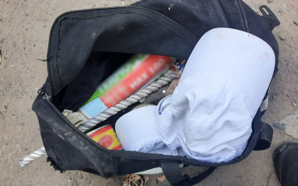 Vindeau in strada obiecte furate. Doi barbati - retinuti pentru 72 de ore - FOTO Vindeau in strada obiecte furate. Doi barbati - retinuti pentru 72 de ore - FOTO