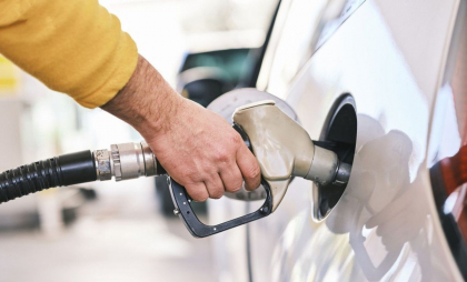 Carburantii continua sa se ieftineasca. Noile preturi stabilite de ANRE pentru benzina si motorina - FOTO Carburantii continua sa se ieftineasca. Noile preturi stabilite de ANRE pentru benzina si motorina - FOTO