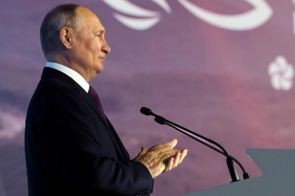 Vladimir Putin promite „ajutor fratesc" la un an de la anexarea celor patru regiuni ucrainene Vladimir Putin promite „ajutor fratesc" la un an de la anexarea celor patru regiuni ucrainene