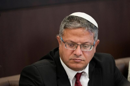 Israel: Femeile-soldat nu vor mai putea fi gardieni in inchisori, dupa acuzatii de relatii sexuale cu un detinut palestinian Israel: Femeile-soldat nu vor mai putea fi gardieni in inchisori, dupa acuzatii de relatii sexuale cu un detinut palestinian