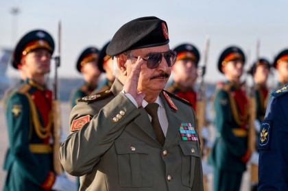 Razboiul fratricid pentru Libia. Cei doi fii ai maresalului Haftar, Elseddik si Saddam, lupta pentru succesiune Razboiul fratricid pentru Libia. Cei doi fii ai maresalului Haftar, Elseddik si Saddam, lupta pentru succesiune