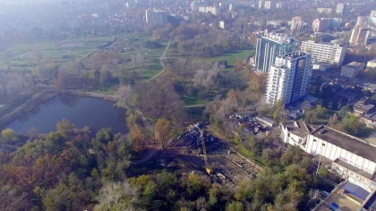 Au furat un teren al statului si l-au vandut cu 2 milioane de euro. Patru persoane - cercetate in libertate, dupa mai multe perchezitii. Ce spun procurorii