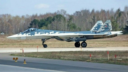 Marea Britanie: Fortele ruse „foarte probabil” si-au doborat din greseala unul dintre cele mai avansate avioane de lupta