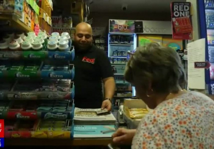 Furtul din magazine, fenomenul care afecteaza Marea Britanie si Spania. „Trebuie sa fii disperat ca sa iei trei castraveti"