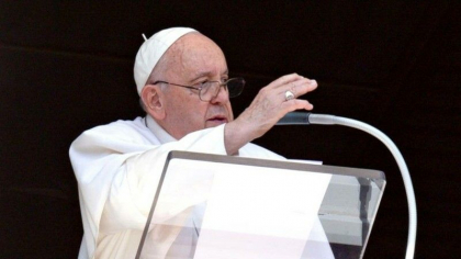 Papa Francisc, avertisment sumbru despre schimbarile climatice: Lumea se prabuseste Papa Francisc, avertisment sumbru despre schimbarile climatice: Lumea se prabuseste