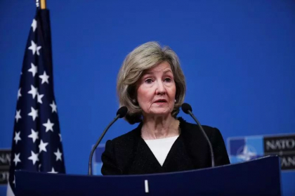 Fosta ambasadoare a SUA la NATO avertizeaza asupra pericolului unui razboi cu Rusia, daca Ucraina cade Fosta ambasadoare a SUA la NATO avertizeaza asupra pericolului unui razboi cu Rusia, daca Ucraina cade