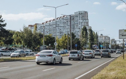 Benzina - mai ieftina cu 28 de bani. Cat vor achita soferii pentru motorina. Preturile la carburanti stabilite de ANRE - FOTO Benzina - mai ieftina cu 28 de bani. Cat vor achita soferii pentru motorina. Preturile la carburanti stabilite de ANRE - FOTO