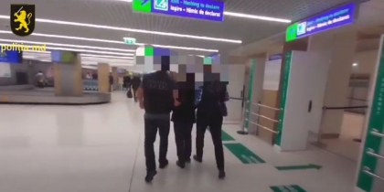 Un barbat din Soroca a fost extradat din Georgia si plasat in arest, dupa ce recruta tinere pentru a le exploata sexual. Una dintre victime si-a pus capat zilelor - VIDEO