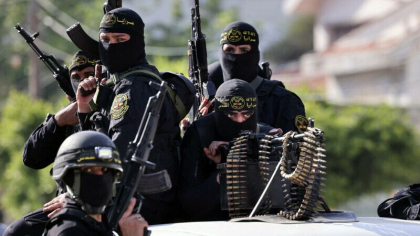 Rusia i-ar fi inarmat pe teroristii Hamas cu un singur scop. Cum s-ar folosi Kremlinul de atacul din Israel
Rusia i-ar fi inarmat pe teroristii Hamas cu un singur scop. Cum s-ar folosi Kremlinul de atacul din Israel