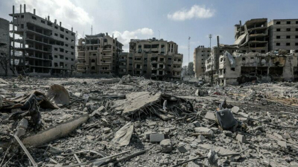 Israelul a ucis, pana acum, 830 de palestinieni si a ranit alti 4.250. Bombardamentele continua asupra Fasiei Gaza