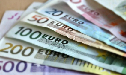 Curs valutar BNM pentru 10 octombrie. Cat costa astazi un euro si un dolar - FOTO