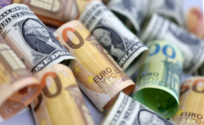 Curs valutar BNM pentru 13 octombrie. Cat costa astazi un euro si un dolar - FOTO