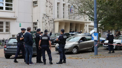 Alerta terorista maxima in Franta, dupa atacul din liceu Alerta terorista maxima in Franta, dupa atacul din liceu