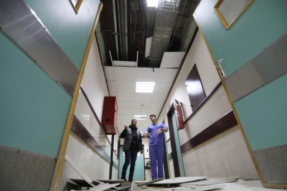Un spital din Gaza foloseste camioane de inghetata pentru depozitarea mortilor Un spital din Gaza foloseste camioane de inghetata pentru depozitarea mortilor