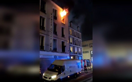 O familie de moldoveni, printre care doi copii, stabilita in Franta, a sarit de la etajul 3 dupa ce apartamentul in care locuiau a luat foc. In ce stare se afla 