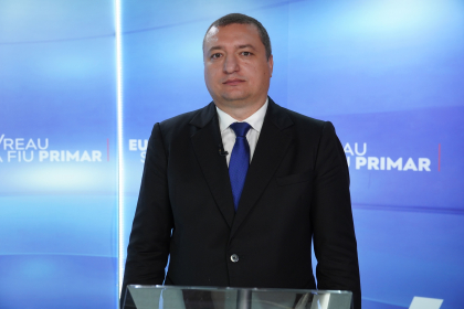 Candidatul PLDM la functia de primar al capitalei, Oleg Burlacu, e avocat la Bucuresti, dar nu a indicat niciun venit din aceasta activitate. Cum se justitifica acesta