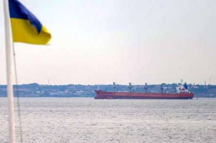 Ucraina a suspendat in tacere folosirea coridorului din Marea Neagra pentru navele comerciale