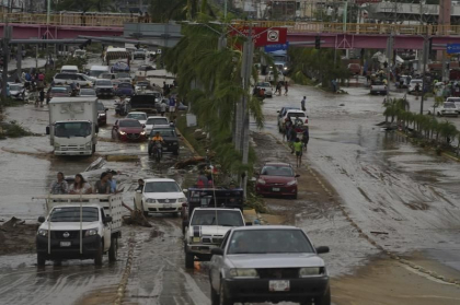 Orasul Acapulco a fost devastat de uraganul Otis, cel mai puternic care a afectat vreodata coasta de Vest a Mexicului - VIDEO