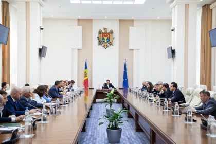 Ultima ora. CSE a decis suspendarea licentelor a celor 6 posturi de televiziune care promoveaza interese straine. Prim-ministru: „Suntem supusi unor atacuri hibride din partea Federatiei Ruse”