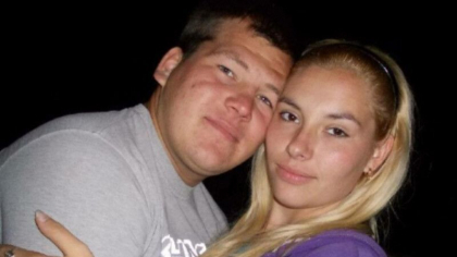 Noua membri ai aceleiasi familii, inclusiv doi copii, ucisi de oamenii lui Kadirov. „Au refuzat sa renunte la casa lor”
Noua membri ai aceleiasi familii, inclusiv doi copii, ucisi de oamenii lui Kadirov. „Au refuzat sa renunte la casa lor”