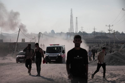 Tanara rapita de Hamas la festivalul de muzica din Israel si al carei trup aproape dezbracat a fost aruncat intr-o camioneta este moarta, a anuntat familia - VIDEO