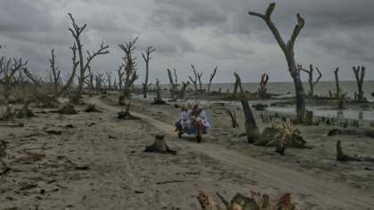 Criza de apa si alimente, inflatia si incalzirea globala cresc riscul de conflicte in lume (raport) Criza de apa si alimente, inflatia si incalzirea globala cresc riscul de conflicte in lume (raport)