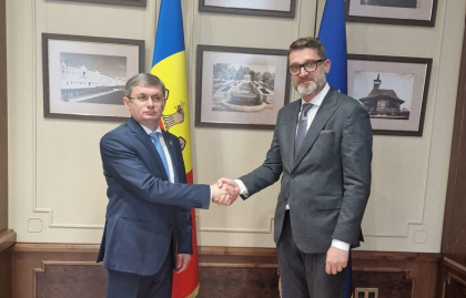 Ambasadorul Romaniei la Chisinau, Cristian-Leon Turcanu, dupa discutia cu Igor Grosu: „Suntem convinsi ca locul Republicii Moldova este in Uniunea Europeana” Ambasadorul Romaniei la Chisinau, Cristian-Leon Turcanu, dupa discutia cu Igor Grosu: „Suntem convinsi ca locul Republicii Moldova este in Uniunea Europeana”