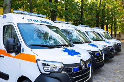 Noua spitale din tara au primit ambulante performante, procurate cu suportul Uniunii Europene - FOTO Noua spitale din tara au primit ambulante performante, procurate cu suportul Uniunii Europene - FOTO