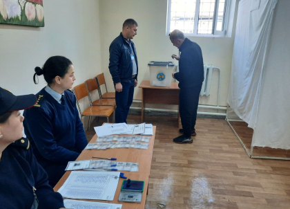 Cum au votat detinutii din penitenciare la alegerile locale generale - FOTO Cum au votat detinutii din penitenciare la alegerile locale generale - FOTO