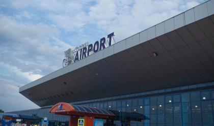 Prim-ministrul Dorin Recean, dupa incidentul de la Aeroport, cand un cetatean strain a intrat ilegal in tara noastra. „Foarte curand va urma o demisie” Prim-ministrul Dorin Recean, dupa incidentul de la Aeroport, cand un cetatean strain a intrat ilegal in tara noastra. „Foarte curand va urma o demisie”