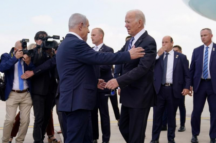 Biden ii cere lui Netanyahu sa intrerupa luptele 3 zile pentru a ajuta la eliberarea ostaticilor Biden ii cere lui Netanyahu sa intrerupa luptele 3 zile pentru a ajuta la eliberarea ostaticilor