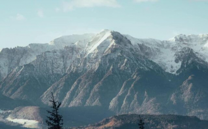 A nins in Poiana Brasov. Primele imagini cu zapada din masivul Postavarul - FOTO