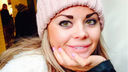 Moartea unei tinere dupa o operatie de marire a feselor forteaza o intalnire intre oficiali din Turcia si Marea Britanie