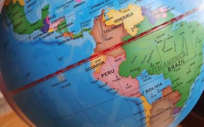 Noul presedinte al Argentinei i-a propus lui Zelenski un summit, in contextul in care statele din America Latina au refuzat sa condamne Rusia pentru invazia Ucrainei
Noul presedinte al Argentinei i-a propus lui Zelenski un summit, in contextul in care statele din America Latina au refuzat sa condamne Rusia pentru invazia Ucrainei