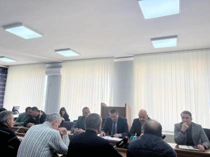 Fermierii, la discutii cu ministrul Agriculturii, Vladimir Bolea - VIDEO Fermierii, la discutii cu ministrul Agriculturii, Vladimir Bolea - VIDEO
